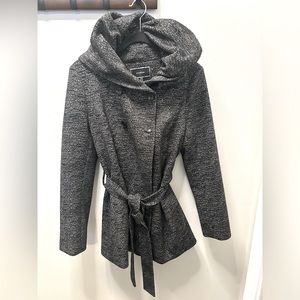 Le Chateau | Beautiful Warm Button Up W/ Tie Coat